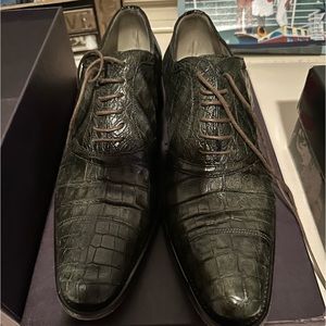 Prada shoes. Size 38.5 (8.5)